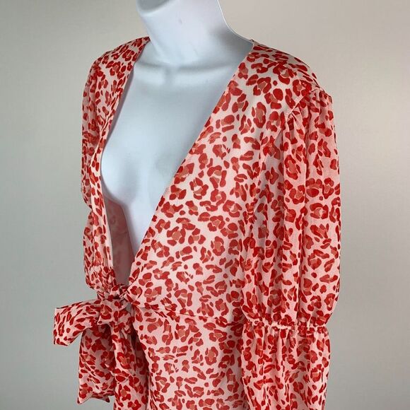 Sweet Pea New York & Co sz XS Blouse Tie Front Deep V-neck Leopard Print New - Picture 2 of 7